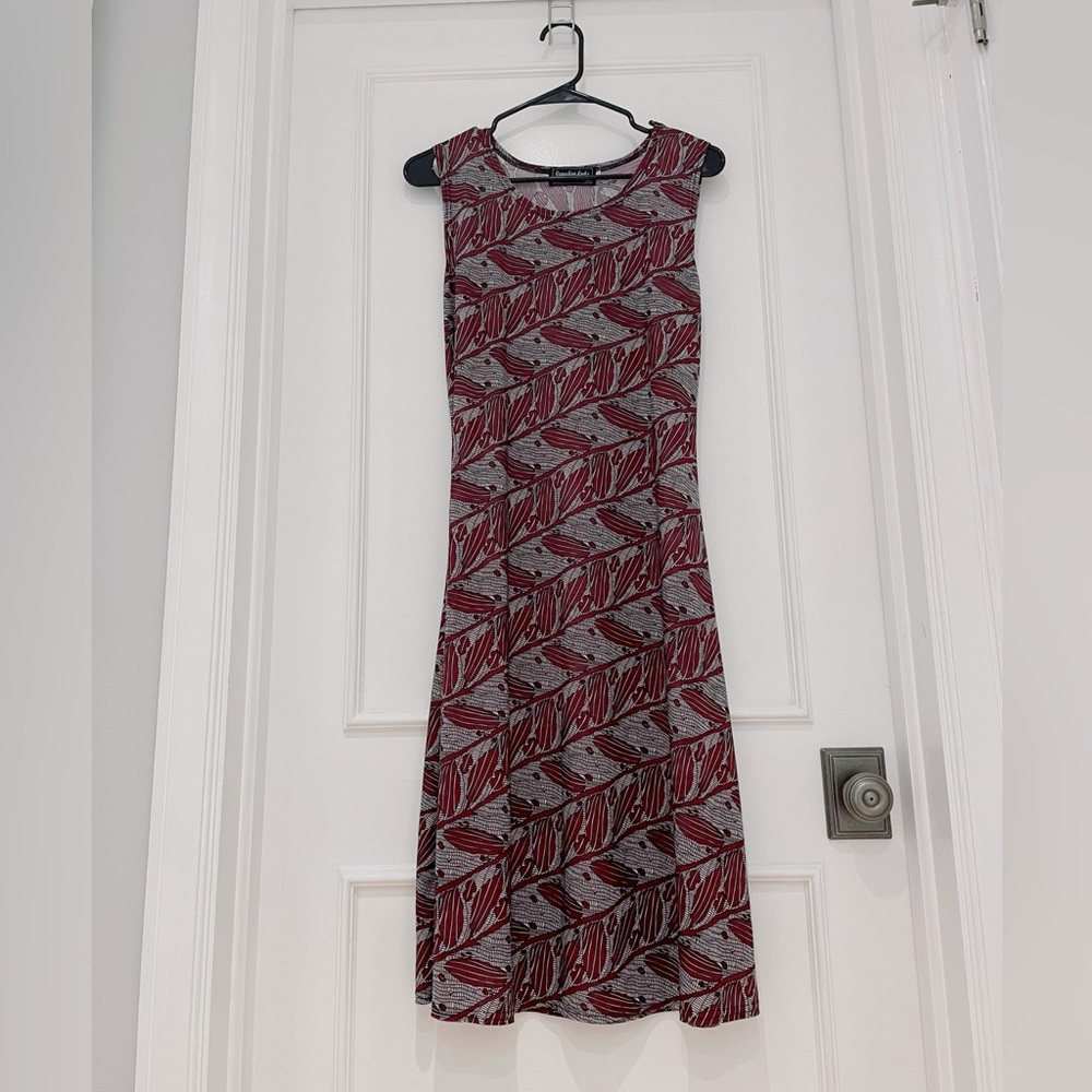 NWT Patterned Sleeveless Dress - Red and Gray ( not included long coat)